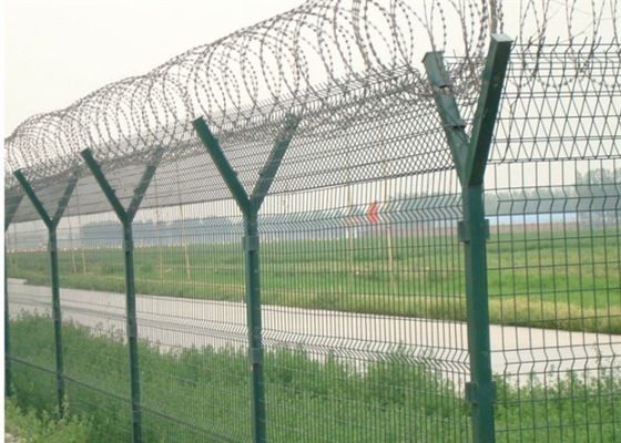 OEM 4.0mm Farm 3d Wire Fence Panels Untuk Ketahanan Karat Taman