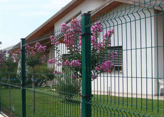 1230mm 3D Panel Pagar Segitiga Melengkung Pagar BRC Mesh Untuk Sekolah tahan karat