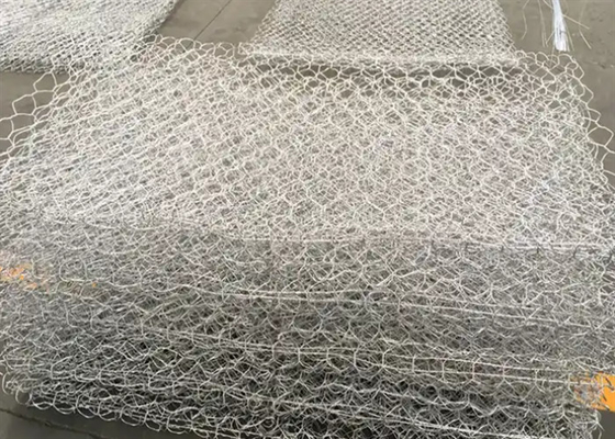 Lubang Gabion Wire Mesh Twisted 60x80mm / 80x100mm / 100x120mm