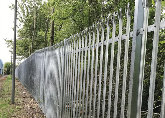 2.4m Galvanized PVC Coated Green Tubular Steel Fencing Palisade 65 * 2.5mm