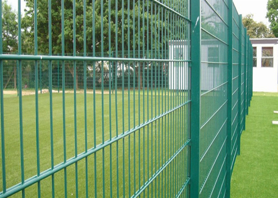 Q235 baja karbon rendah 8-6-8mm Double Loop Wire Fence untuk bangunan umum