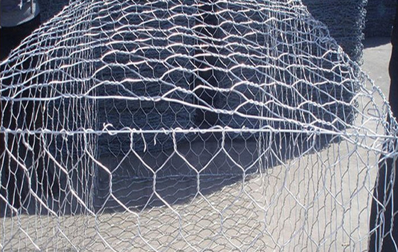 Galfan Lapisan Gabion Kasur Untuk Perlindungan Pantai Sungai 80 * 100mm