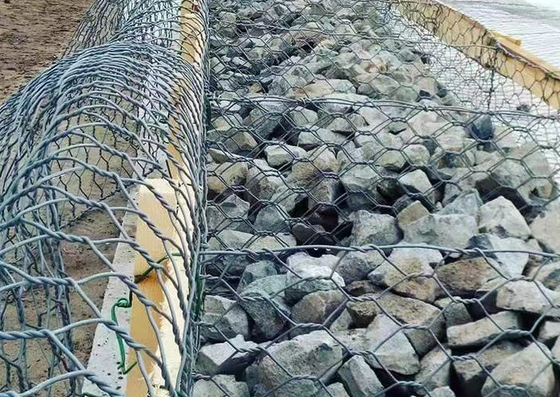 ASTM A974 HDG Gabion Wire Mesh 80 X 100 mm Untuk Perlindungan Jembatan