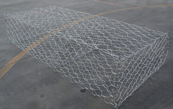Ketahanan yang sangat baik Kotak Gabion Lapisan Seng Untuk Tembok Pengendalian Banjir
