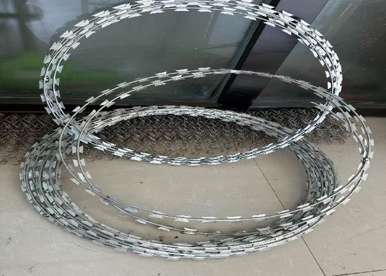 Anti Climb Razor Wire Heavy Duty Konstruksi Untuk Fasilitas Aman Dan Ruang Umum