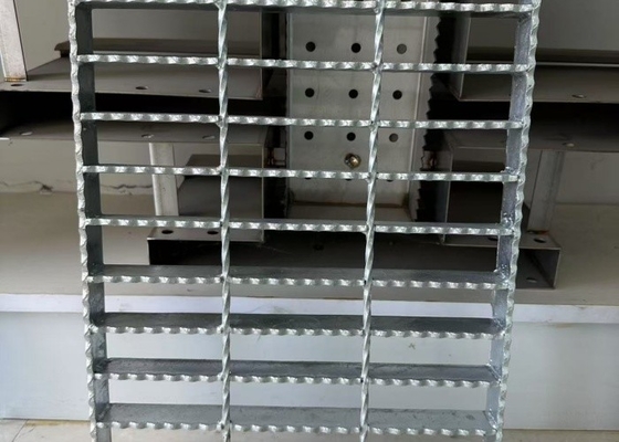 Rektanguler Stainless Steel Walkway Grating Solusi Ultimate Untuk Industri