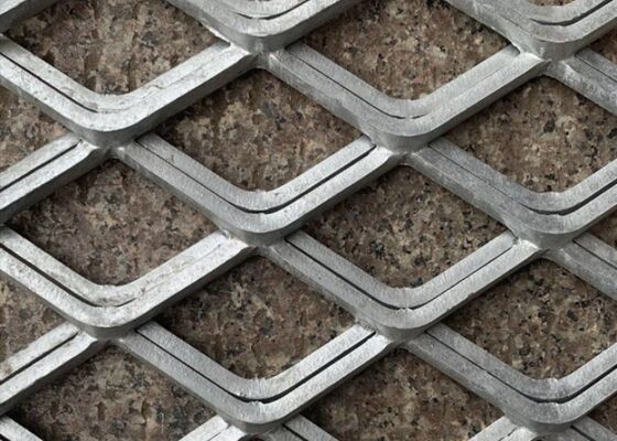 Jaring logam yang diperluas untuk pagar keamanan dan aplikasi industri