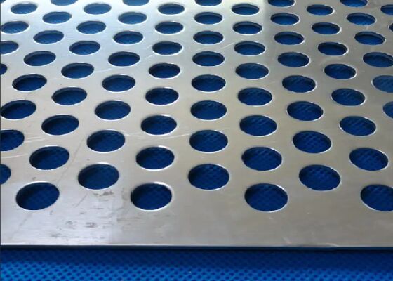 Lembaran Logam Berlubang Presisi untuk Penyaringan Ventilasi dan Perlindungan