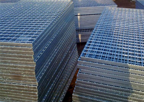 Steel Walkway Mesh HDG 30x3 Plat Kotak Baja