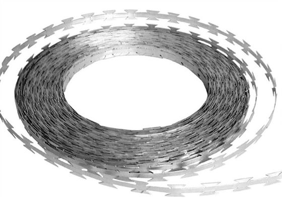 Pvc Coated 0.45mm Steel Razor Wire Batas Pagar Teralis Coil Bto-22 3 Klip Q195